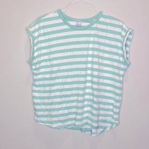 Green and white strip sleeveless top. Women. Size 2X